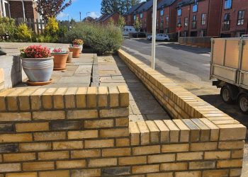 c1f590fd-d9dc-47a5-98dd-6121b1996789